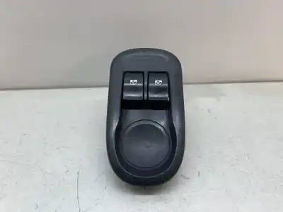 Peça sobressalente para automóvel em segunda mão botão / interruptor elevador vidro dianteiro esquerdo por renault kangoo profesional referências oem iam 8200548969  