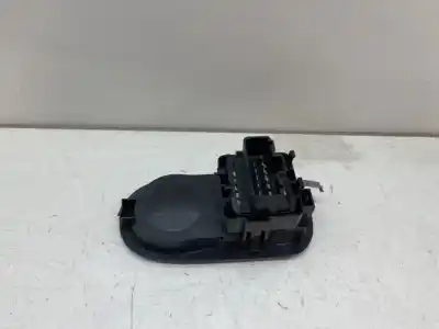 Peça sobressalente para automóvel em segunda mão botão / interruptor elevador vidro dianteiro esquerdo por renault kangoo profesional referências oem iam 8200548969  