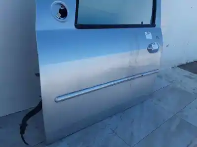 Second-hand car spare part left front door for dacia logan laureate oem iam references   