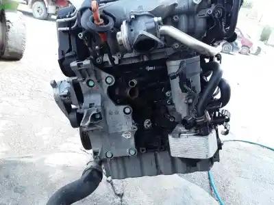 Pezzo di ricambio per auto di seconda mano motore completo per volkswagen passat berlina (3c2) 2.0 tdi riferimenti oem iam bkp  