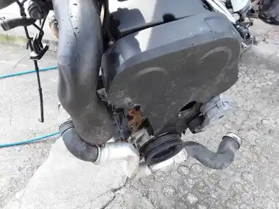 Pezzo di ricambio per auto di seconda mano motore completo per volkswagen passat berlina (3c2) 2.0 tdi riferimenti oem iam bkp  