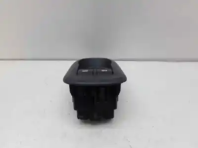 Peça sobressalente para automóvel em segunda mão BOTÃO / INTERRUPTOR ELEVADOR VIDRO DIANTEIRO ESQUERDO por RENAULT KANGOO  Referências OEM IAM 8200548969  