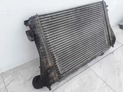 Peça sobressalente para automóvel em segunda mão intercooler por audi a3 (8p1) 2.0 tdi 16v referências oem iam 0000068  
