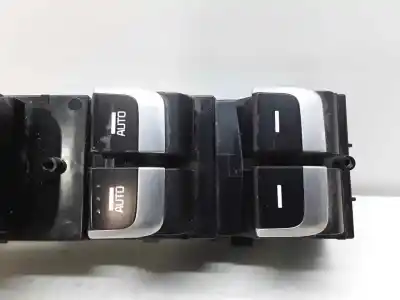 Recambio de automóvil de segunda mano de Mando Elevalunas Delantero Izquierdo para KIA NIRO eNiro Drive referencias OEM IAM 93570G5200  