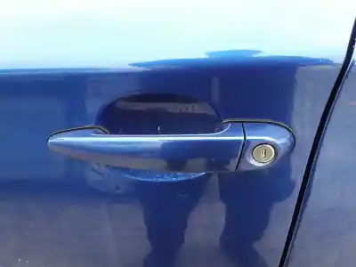 Peça sobressalente para automóvel em segunda mão puxador exterior dianteiro esquerdo por bmw serie 1 berlina (e81/e87) 116i referências oem iam 