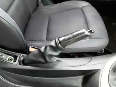 Peça sobressalente para automóvel em segunda mão alavanca de travão de mão por bmw serie 1 berlina (e81/e87) 116i referências oem iam 