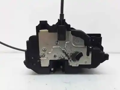 Автозапчастина б/у замок дверей заднього лівого для renault scenic iii expression посилання на oem iam 825030032  