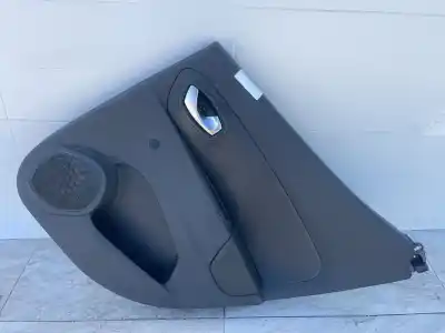 Автозапчастина б/у обликка задніх правіх дверей для renault clio iv business посилання на oem iam 829a03401r  