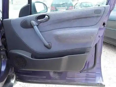 Peça sobressalente para automóvel em segunda mão forra / revestimento da porta traseira direita por clase c clase a w168 170 cdi 168.008 referências oem iam   