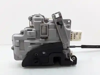 Pezzo di ricambio per auto di seconda mano  per VOLKSWAGEN PASSAT  Riferimenti OEM IAM 3C4839015H  