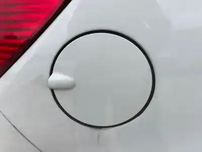 Peça sobressalente para automóvel em segunda mão tampa de combustível externa por opel zafira b d selective referências oem iam 