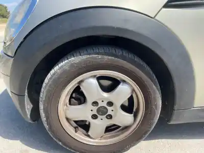 Peça sobressalente para automóvel em segunda mão aba do guarda-lamas dianteiro esquerdo por bmw mini r56 cooper referências oem iam 