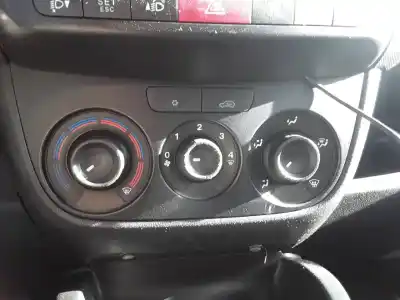 Peça sobressalente para automóvel em segunda mão comando de sofagem (chauffage / ar condicionado) por opel combo d kasten l1h1 2.4t referências oem iam 