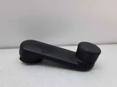 Second-hand car spare part RIGHT FRONT WINDOW CRANK HANDLE for DACIA LOGAN  OEM IAM references 8200673745  