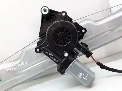 Peça sobressalente para automóvel em segunda mão elevador de vidros traseiro esquerdo por mg zs luxury 106 cv / 78 kw referências oem iam 10233937