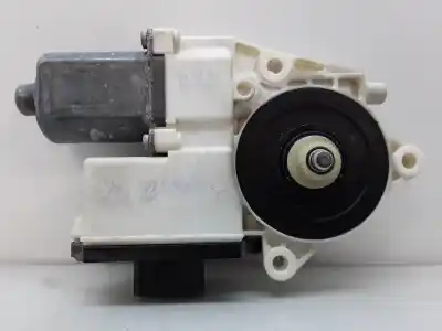Pezzo di ricambio per auto di seconda mano motore alzacristalli anteriore destro per bmw x3 (e83) 2.0 sd riferimenti oem iam e840311301  