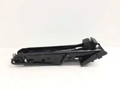 Second-hand car spare part jack for opel corsa b top 100 (e) oem iam references 13331922  