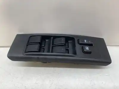 Second-hand car spare part left front power window switch for toyota corolla verso (e12) 1.8 linea sol oem iam references 37073c260a04  