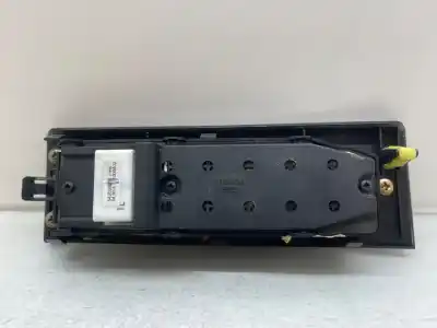 Second-hand car spare part left front power window switch for toyota corolla verso (e12) 1.8 linea sol oem iam references 37073c260a04  