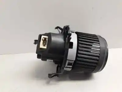 Peça sobressalente para automóvel em segunda mão ventilador de aquecimento por renault clio iv business referências oem iam 5p3730000  