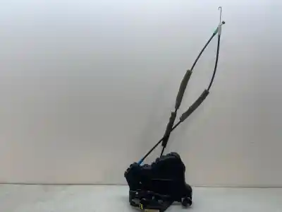 Peça sobressalente para automóvel em segunda mão fechadura da porta dianteira esquerda por toyota corolla verso (e12) 1.8 linea sol referências oem iam 026904