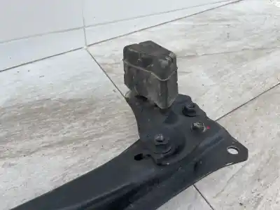 Second-hand car spare part engine support for toyota corolla verso (e12) 1.8 linea sol oem iam references   