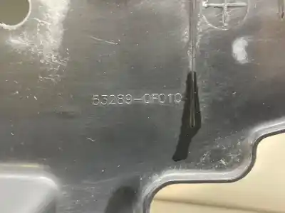 Peça sobressalente para automóvel em segunda mão molduras frontais por toyota corolla verso (e12) 1.8 linea sol referências oem iam 532890f010  