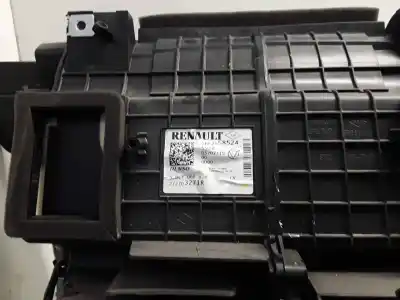 Recambio de automóvil de segunda mano de calefaccion entera normal para renault clio iv business referencias oem iam 5bc7058524  