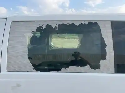 Second-hand car spare part rear left glass window for clase c vito w639 basic. combi 111 cdi compacto 639.601 oem iam references 