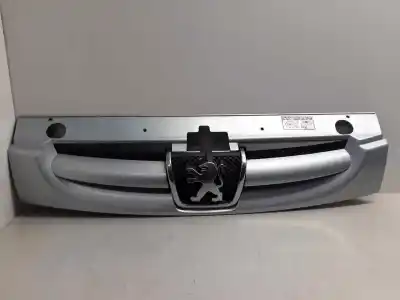 Pièce détachée automobile d'occasion grille avant pour peugeot partner (s2) combi pro références oem iam 9644758777