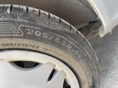 Pezzo di ricambio per auto di seconda mano COPRIMOZZI per CLASE C VITO  Riferimenti OEM IAM A6394000025  