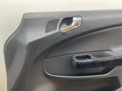 Peça sobressalente para automóvel em segunda mão forra / revestimento da porta dianteira direita por opel zafira b d selective referências oem iam p0112456  