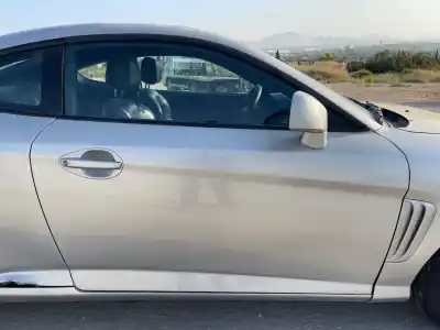 Gebrauchtes Autoersatzteil Ordere Rechte Tür zum HYUNDAI COUPE (GK) 2.7 V6 GLS OEM-IAM-Referenzen   