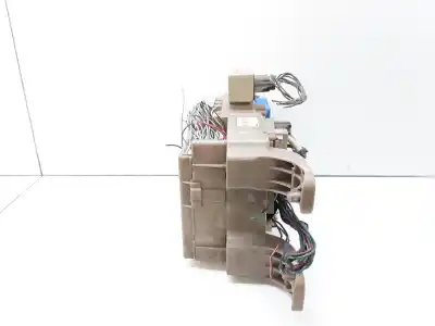 Second-hand car spare part fuse box unit for toyota corolla (e11) 1.6 linea terra oem iam references 8264102040  