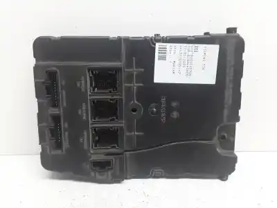 Peça sobressalente para automóvel em segunda mão caixa de fusíveis e relés por renault scénic ii (jm0/1_) 1.5 dci (jm02, jm13) referências oem iam 8200525384  