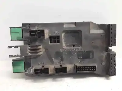 Second-hand car spare part fuse box unit for clase c vito w638 caja cerrada 108 d 638.064 oem iam references 0005400650  
