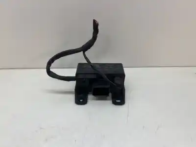 Second-hand car spare part fuse box unit for clase c vito w639 basic. combi 111 cdi compacto 639.601 oem iam references 0255452832