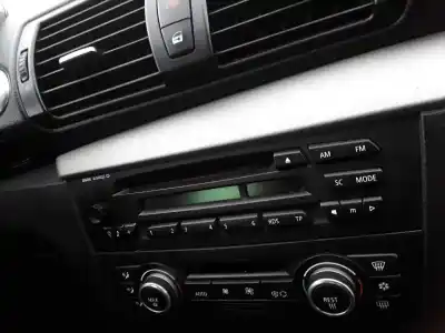 Peça sobressalente para automóvel em segunda mão sistema de áudio / rádio cd por bmw serie 1 berlina (e81/e87) 116i referências oem iam 