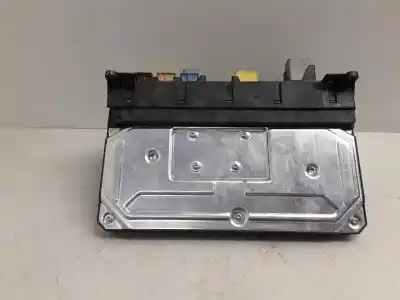 Recambio de automóvil de segunda mano de caja reles fusibles para clase c vito w639 basic. combi 111 cdi compacto 639.601 referencias oem iam 639900540001