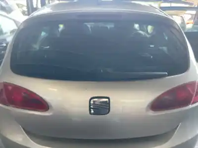 Автозапчасти б/у задняя дверь за seat leon (1p1) 1.9 tdi ссылки oem iam 