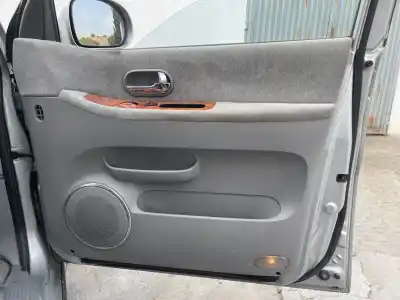 Piesă de schimb auto la mâna a doua FAȚA DE LA UȘA DIN DREAPTA PARTEA DIN FAȚÃ DE PLASTIC pentru KIA CARNIVAL II 2.9 CDRi EX Referințe OEM IAM   
