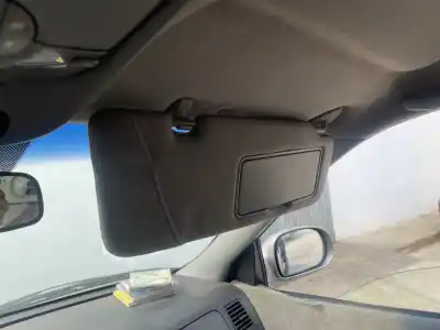 Piesă de schimb auto la mâna a doua PARASOARE DREAPTA pentru KIA CARNIVAL II 2.9 CDRi EX Referințe OEM IAM   