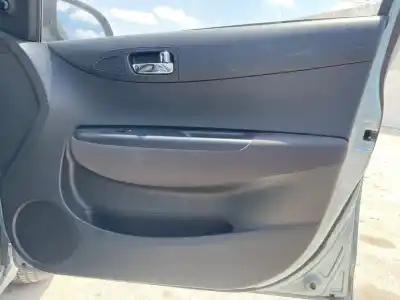 Gebrauchtes Autoersatzteil TÜRVERKLEIDUNG VORNE RECHTS zum HYUNDAI I20 (GB) 1.2 Classic OEM-IAM-Referenzen   