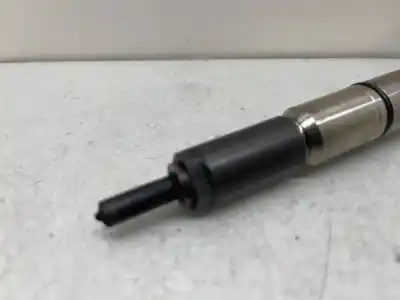 Pezzo di ricambio per auto di seconda mano iniettore per volkswagen golf vi (5k1) golf vi riferimenti oem iam 03l130277b  