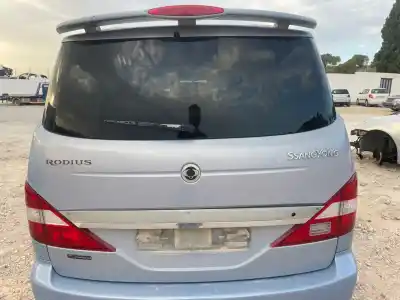 Recambio de automóvil de segunda mano de PORTON TRASERO para SSANGYONG RODIUS  referencias OEM IAM   