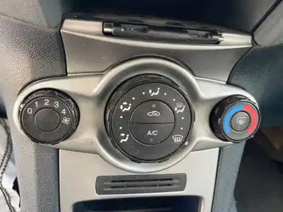 Peça sobressalente para automóvel em segunda mão Comando De Sofagem (chauffage / Ar Condicionado) por FORD FIESTA CB1 1.25 16V CAT Referências OEM IAM   
