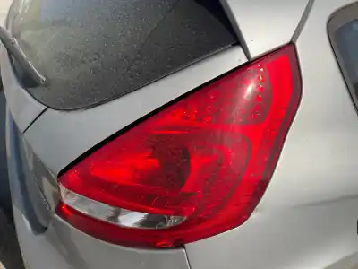 Peça sobressalente para automóvel em segunda mão farolim traseiro direito por ford fiesta cb1 1.25 16v cat referências oem iam 