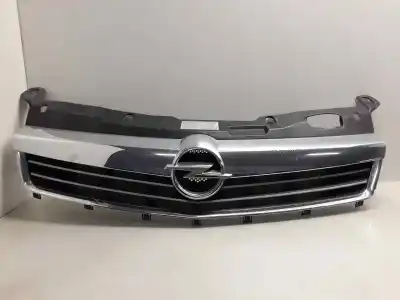 Автозапчасти б/у ПЕРЕДНЯЯ РЕШЕТКА за OPEL ASTRA H GTC H BERLINA Cosmo ссылки OEM IAM 13225775  