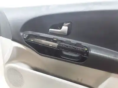 Peça sobressalente para automóvel em segunda mão forra / revestimento da porta dianteira direita por kia ceed (ed) 1.6 concept referências oem iam 823201h000