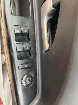Peça sobressalente para automóvel em segunda mão botão / interruptor elevador vidro dianteiro esquerdo por kia ceed (ed) 1.6 concept referências oem iam 